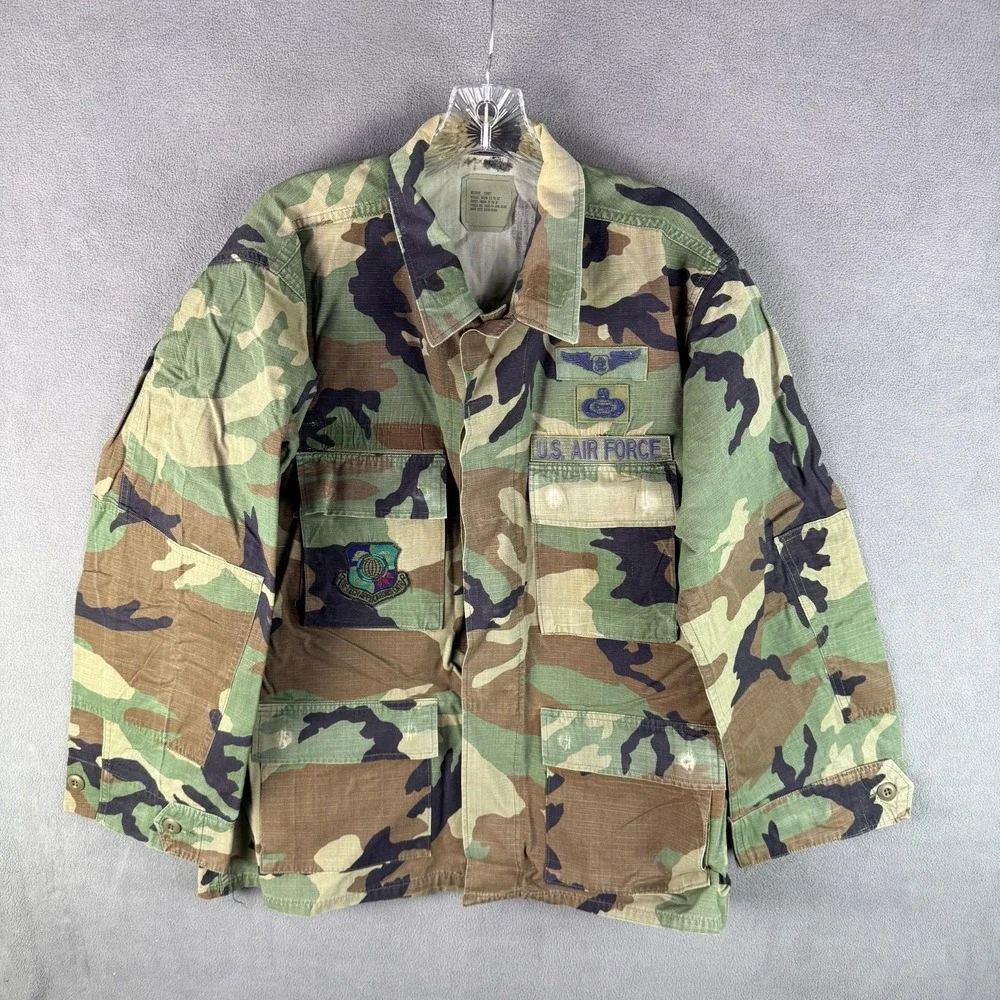 VTG US Army Combat Coat Medium Short Woodland Camo Hot Weather Air Force Patches
